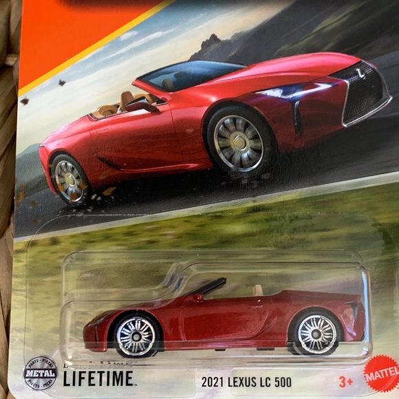 2021 Lexus LC 500 Red Car Matchbox New Model 2025 MBX MB1504 Diecast Collectible - Picture 7 of 8